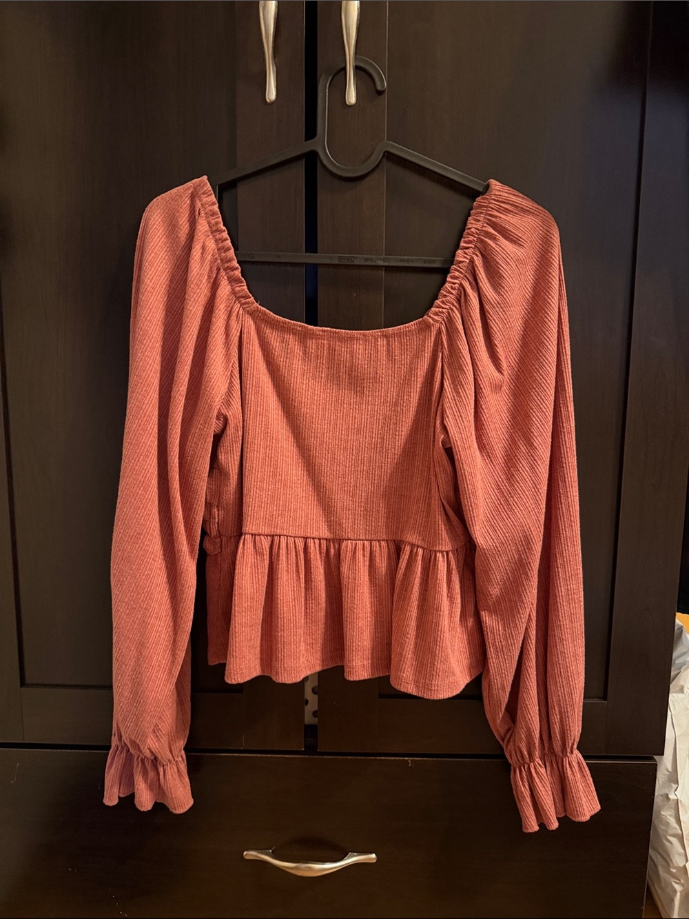 ALTAR’D STATE Textured Smocked Cropped Blouse in Dusty Rose - Picture 3 of 3